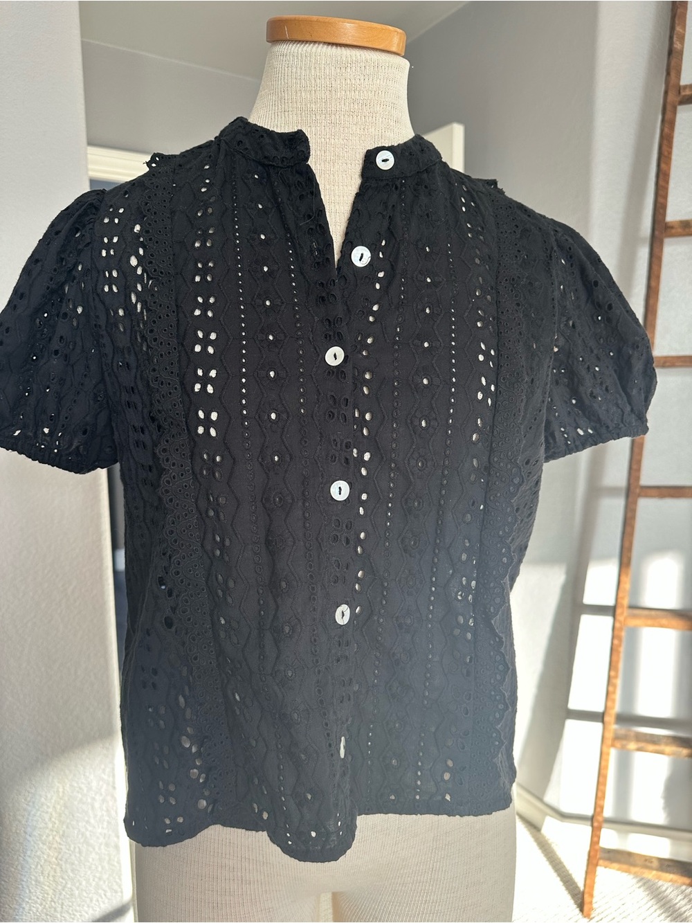 INDUSTRY Black Eyelet Button Puff Sleeve top, size medium
